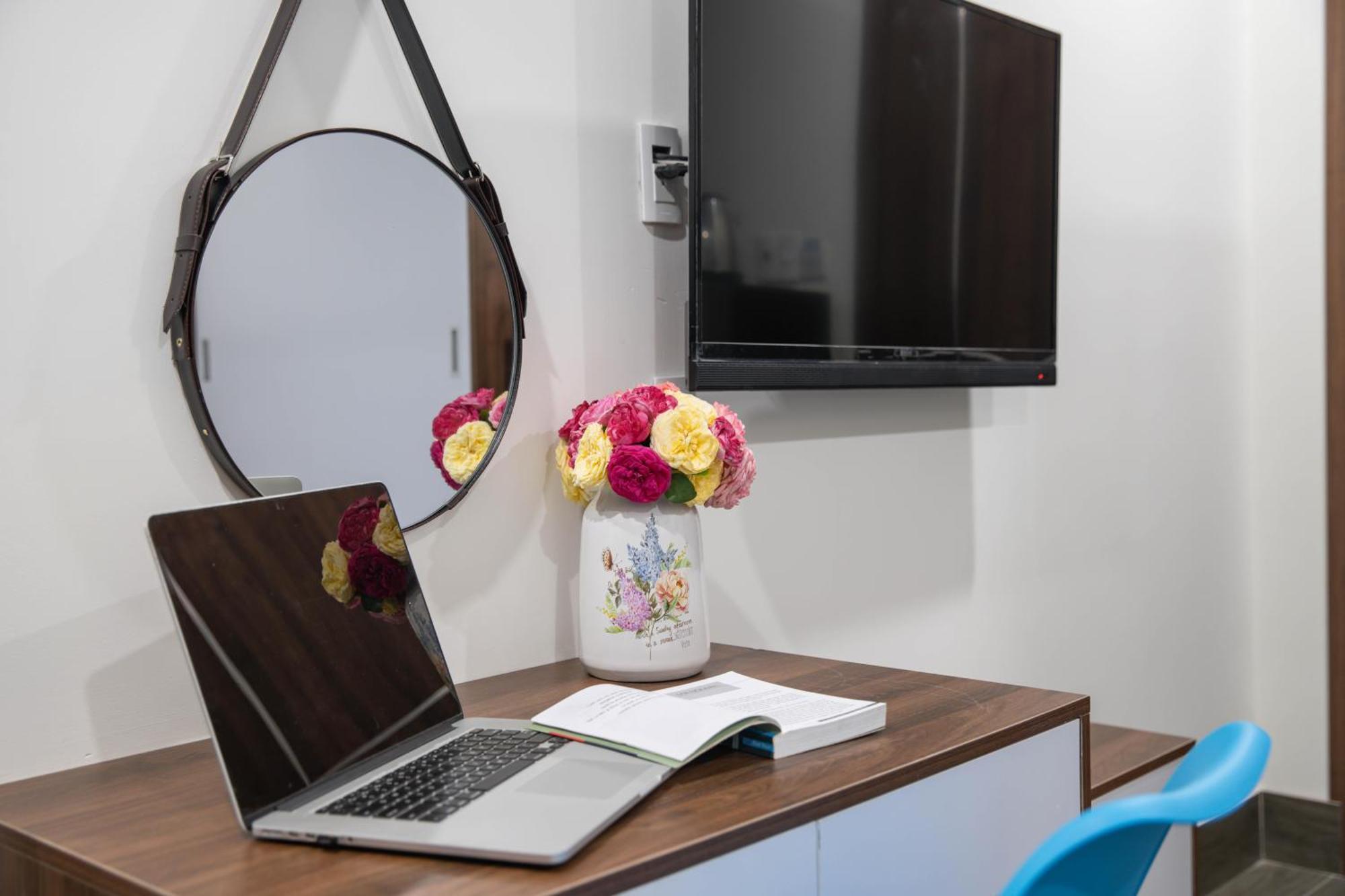 Tiditel Hotel And Apartment Da Nang Rum bild